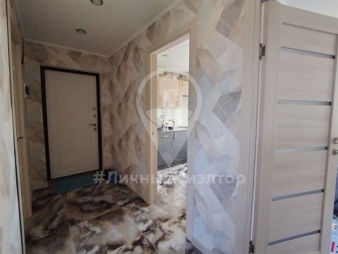 Дом 46м², участок 6 сот.