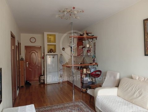 3-к квартира, 4/4 эт., 90м²